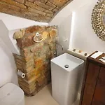 A 110 Mt Dalla Basilica E A 8 Minuti Da San Carlo Acutis - All'ombra Di San Francesco - La Nostra Forza E La Presenza Live 24-7, Myassisisuite, Piu Di Un Semplice - Mowimy Po Polsku *