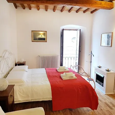 A 110 Mt Dalla Basilica E A 8 Minuti Da San Carlo Acutis - All'ombra Di San Francesco - La Nostra Forza E La Presenza Live 24-7, Myassisisuite, Piu Di Un Semplice - Mowimy Po Polsku